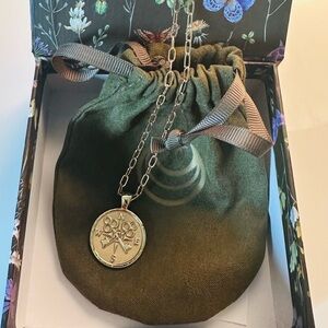 Brand New Jane Win Forever Small Pendant Coin Necklace with 18” Drawn Link Chain